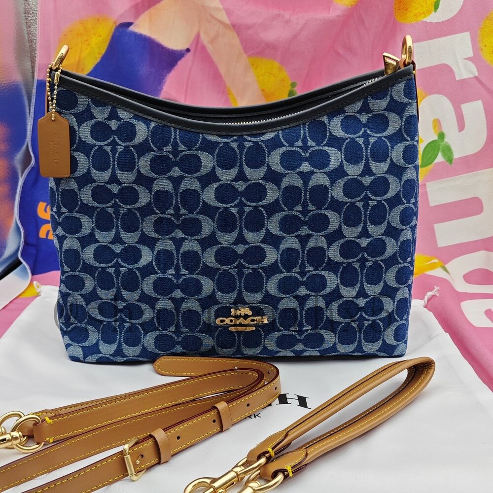 ✨✨Coach Laurel Shoulder Bag Denim